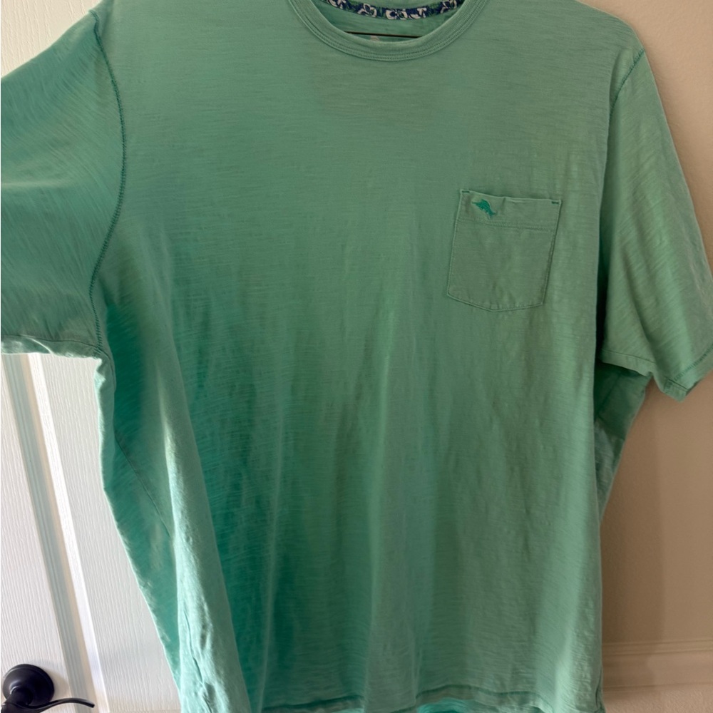 Men's 2XLT Tommy Bahamas tee